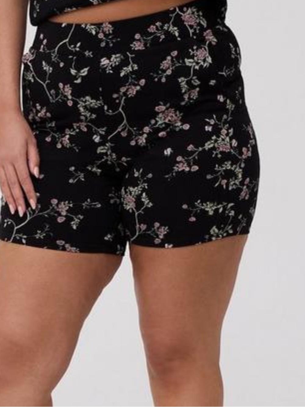 Floral Black High-Waist Floral bike Shorts